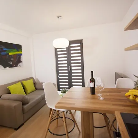 Apartment Maka - City Centar *